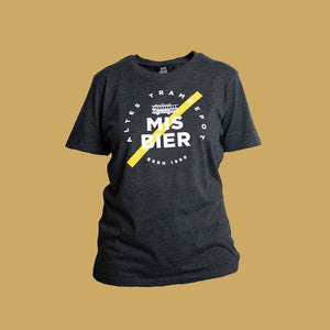 T-Shirt in dunkelgrau. Mit grossem Logo vorne mittig auf der Brust. Im Logo steht "miis Bier".